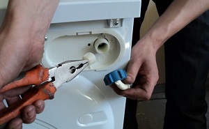 Демонтаж стиральной машины в Павловске